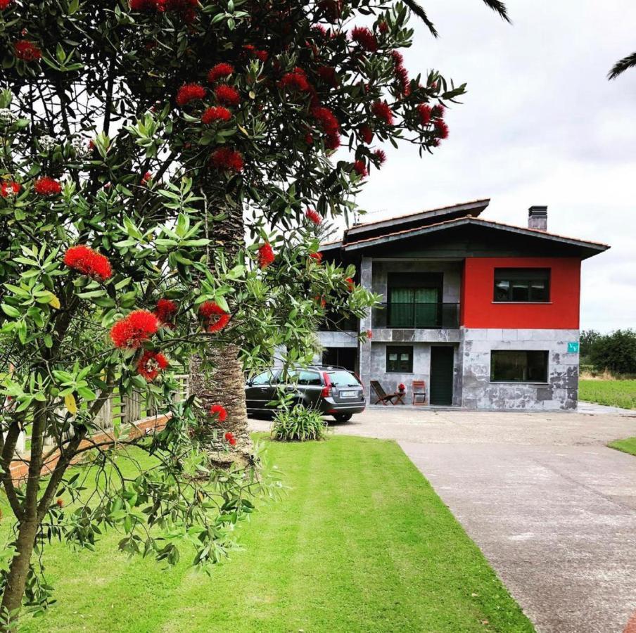 La Casa De La Ria Villa Collera Exteriör bild
