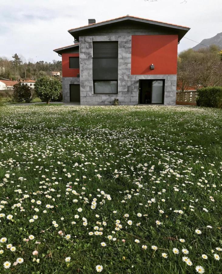 La Casa De La Ria Villa Collera Exteriör bild
